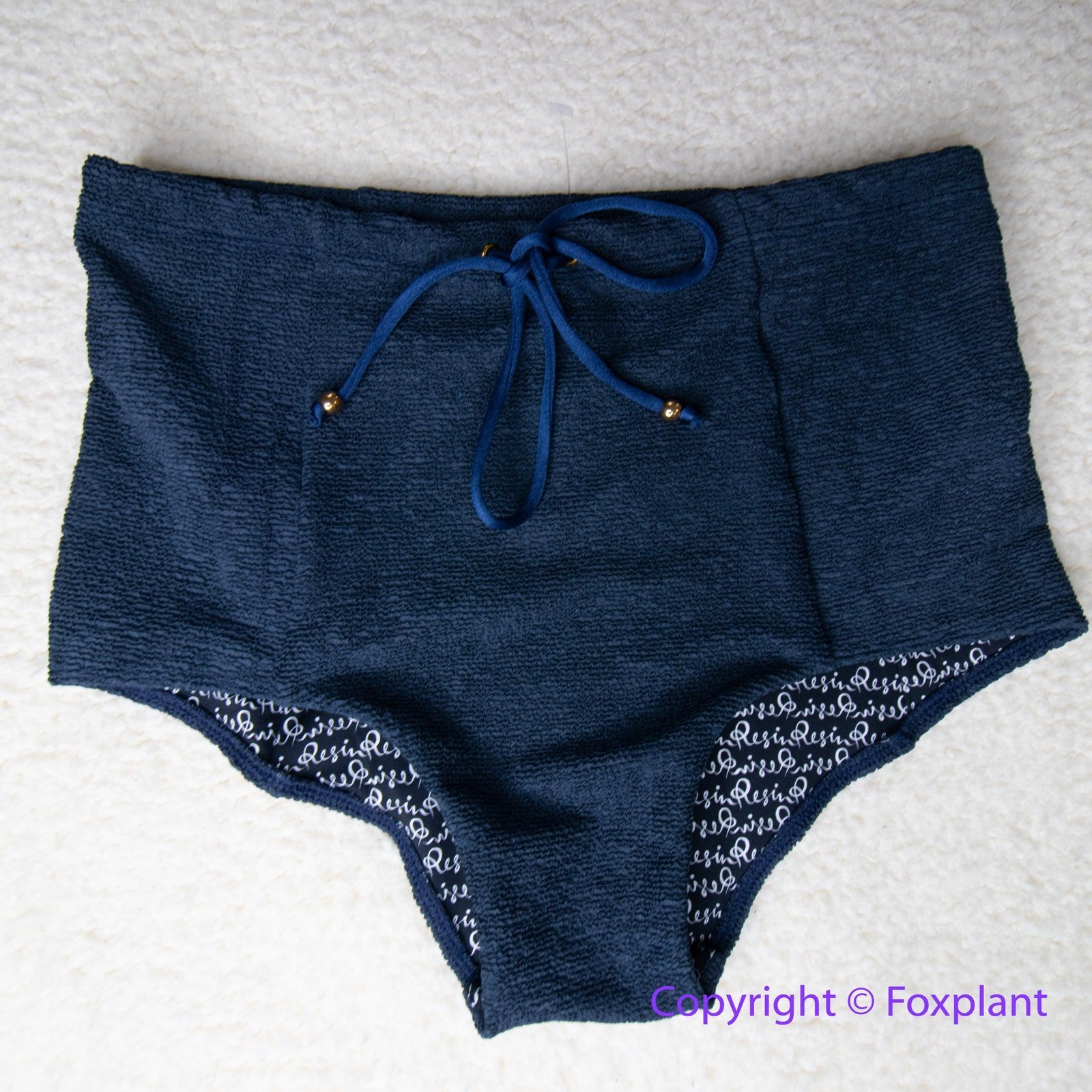New! Free People Resin Obsidian textured high-waist surf bottoms navy blue, M