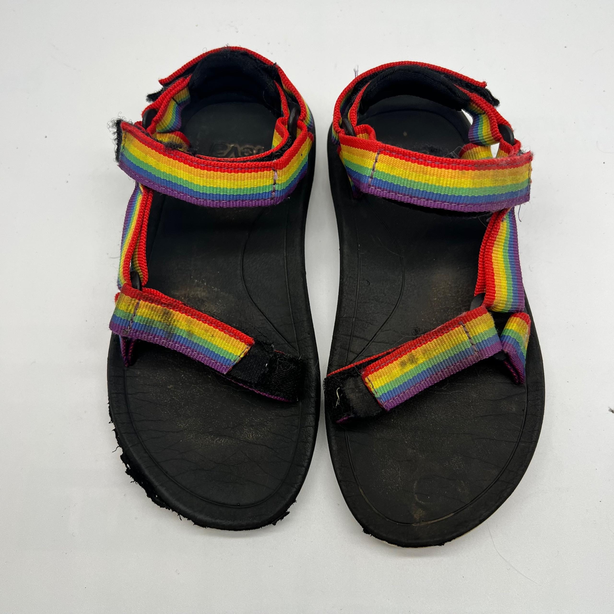 Teva Kids' Hurricane XLT 2 Rainbow Black Sandal 1019390C RWBC Size 13 Children