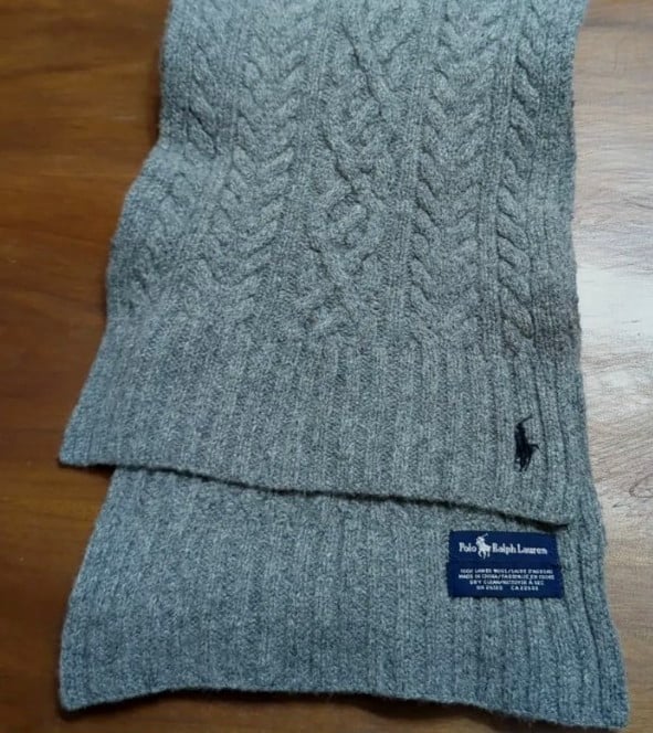 Polo Ralph Lauren 100% Lambs Wool Scarf Mixed Cable Knit Gray W/ Black Pony