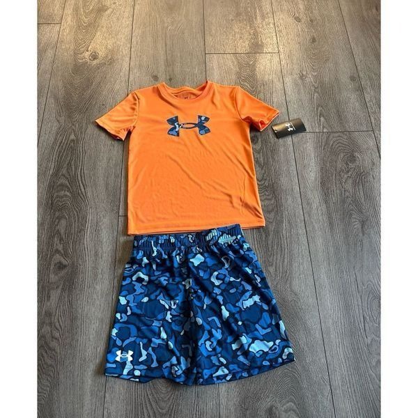 Under Armour Kids Orange graphic T-Shirt with short set