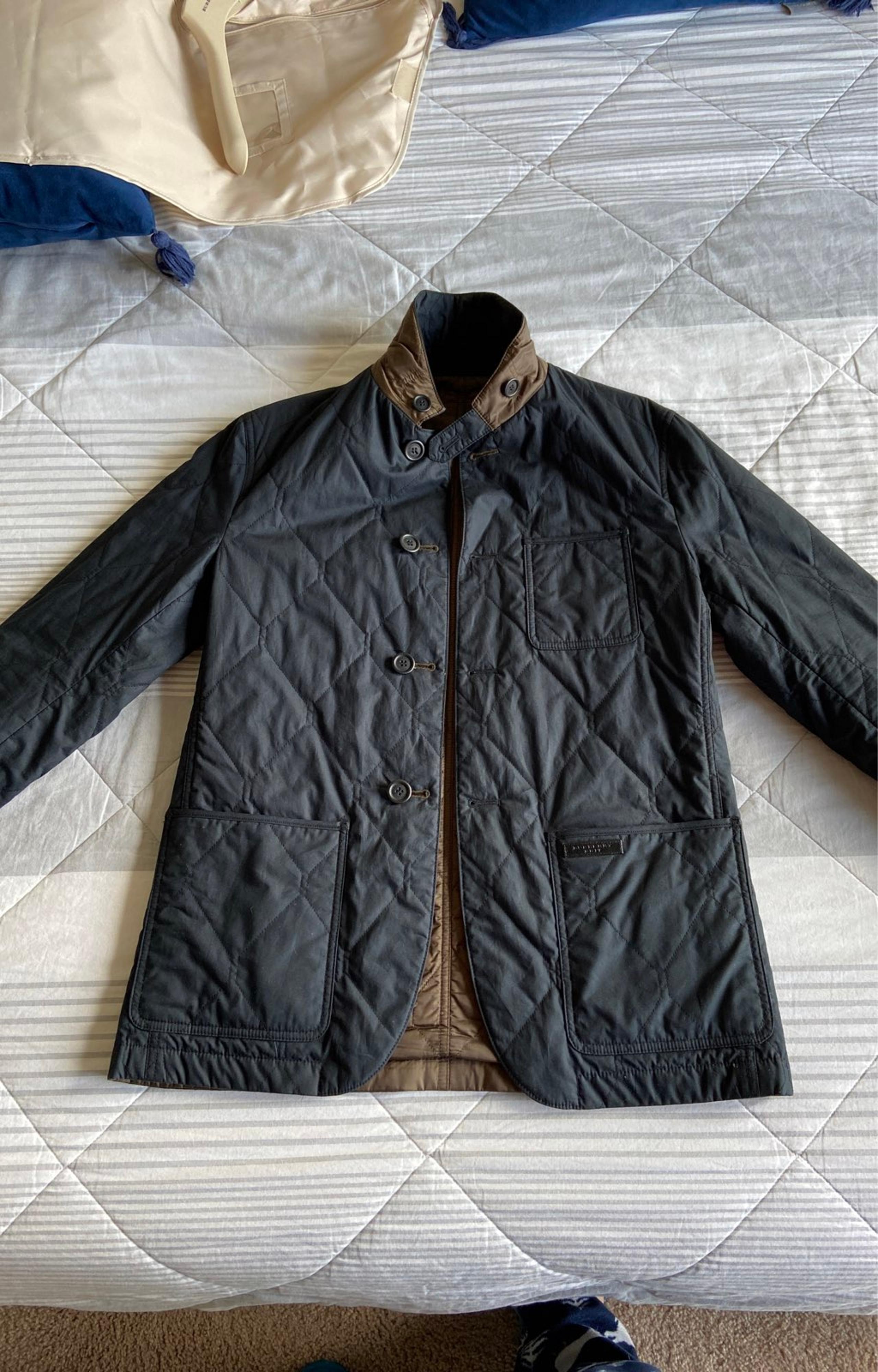 Burberry men two side quilted coat jacke