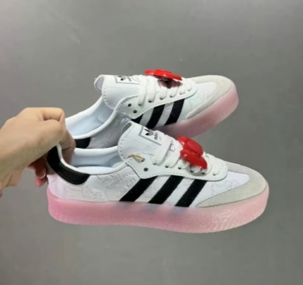 adidas Originals Sambae Hello Kitty White/Pink Women's Shoe 7.5
