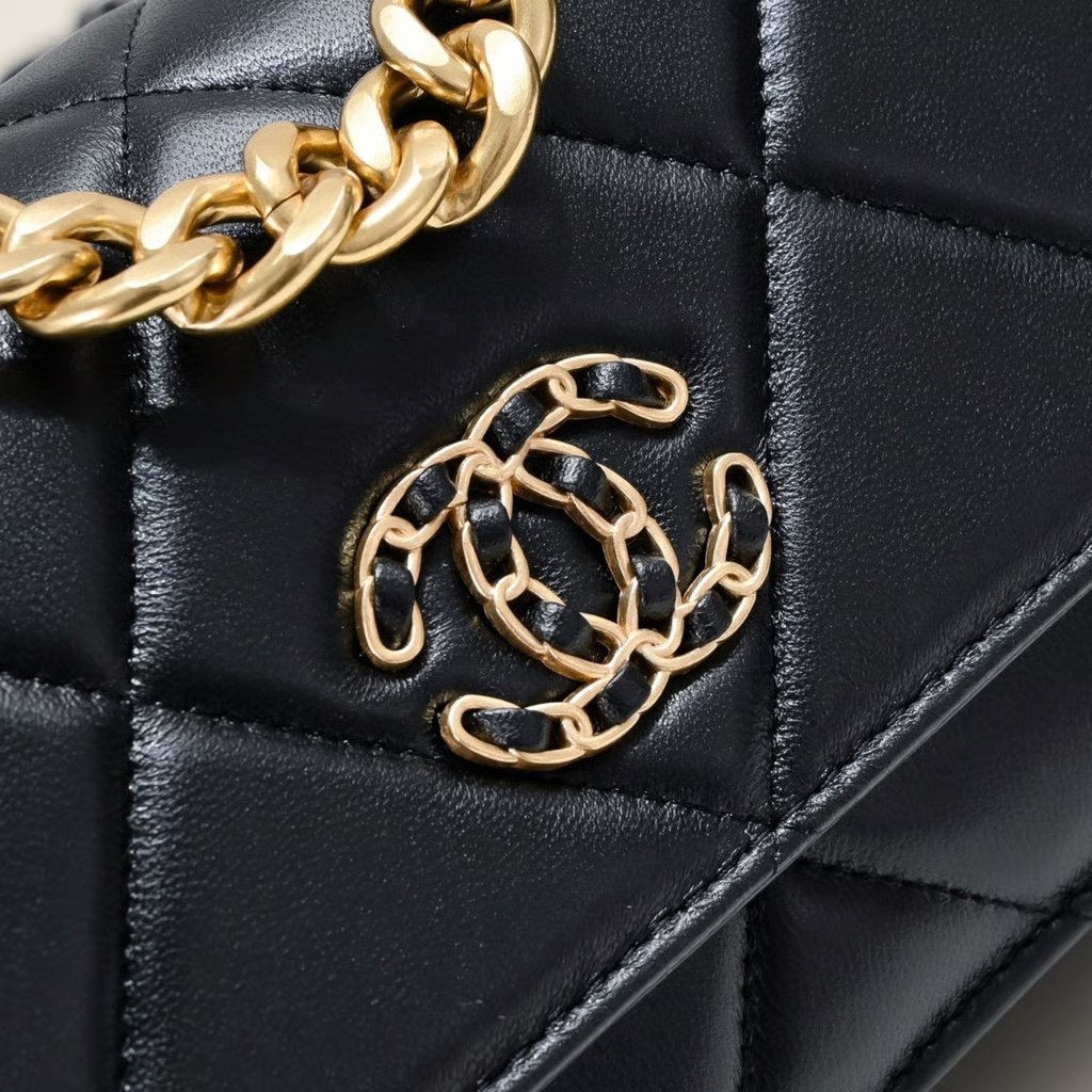 Casual and shoulder bag