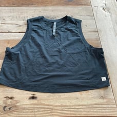 Vuori energy top regular length black extra-large NWOT