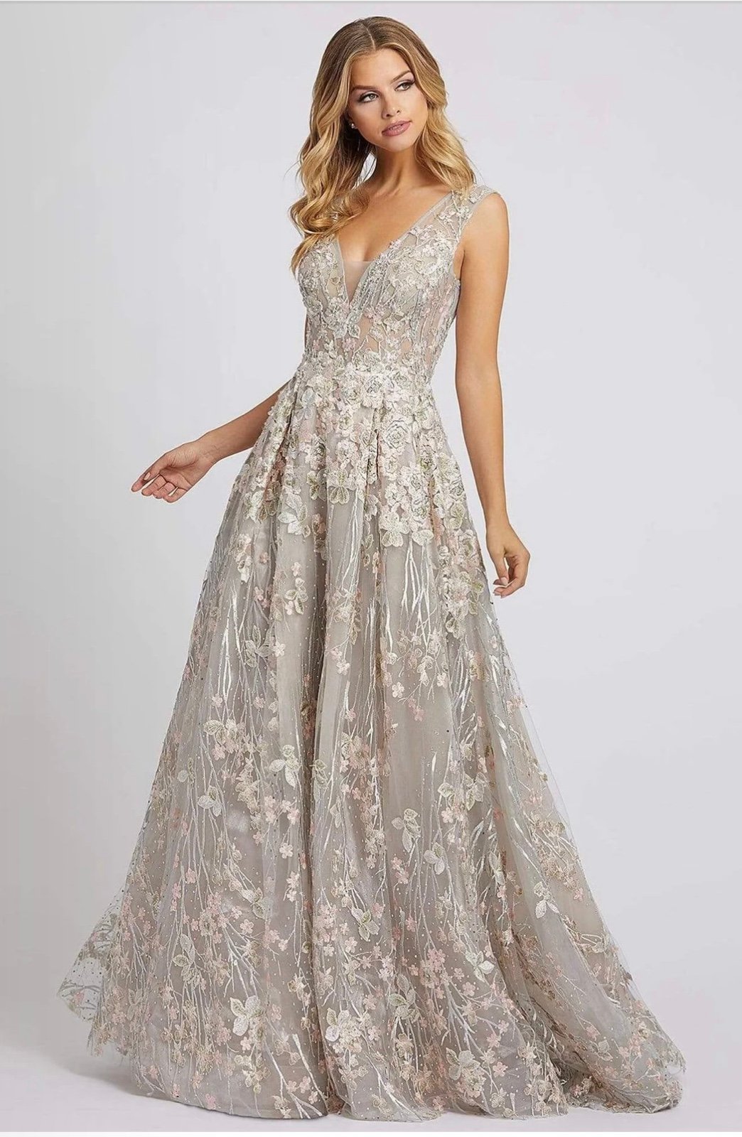 NWT Mac Duggal Gown A20131 Sz8