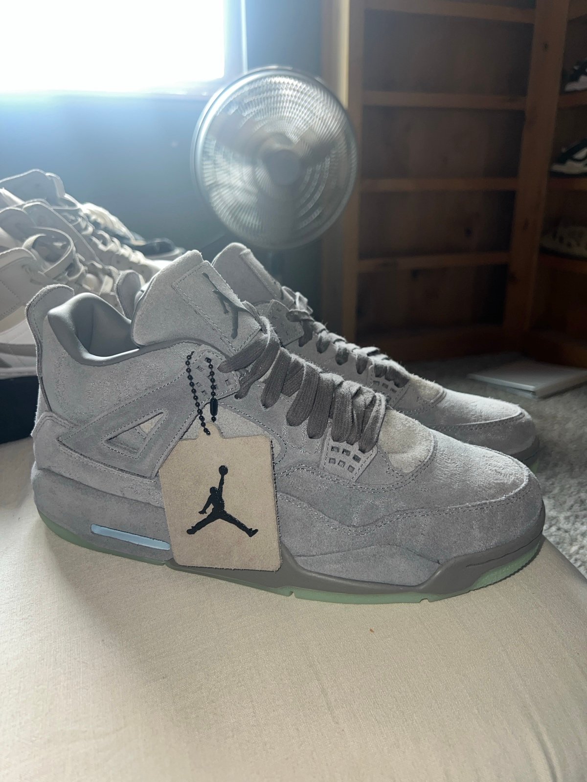 Kaws Jordan 4