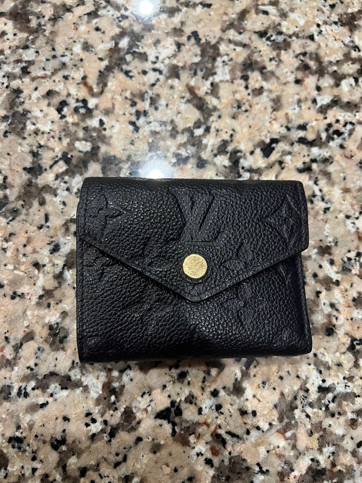 Louis Vuitton zoe wallet