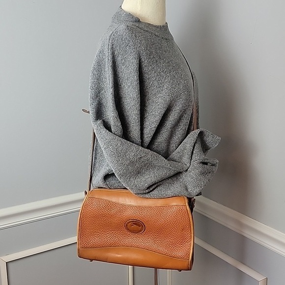 DOONEY & BOURKE VTG Tan Pebbled All Weather Leather Retro Shoulder Crossbody Bag