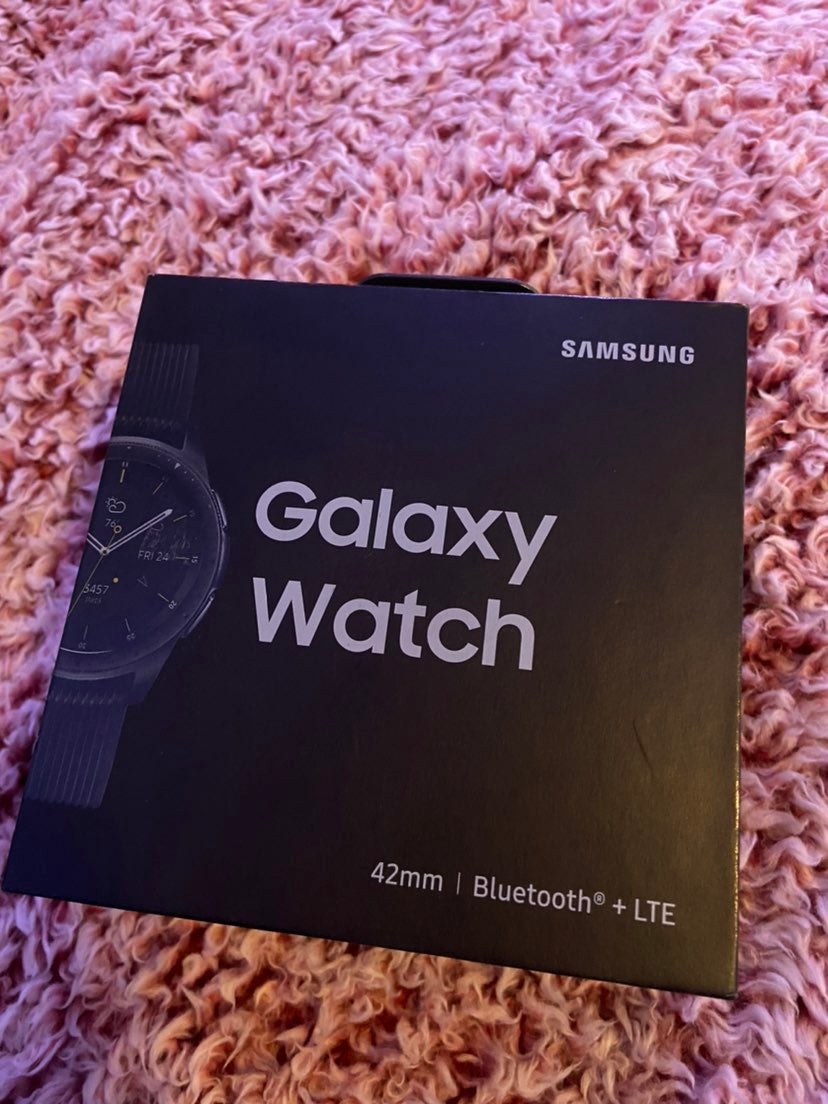 Samsung Galaxy Watch Smartwatch 42mm LTE in Midnight Black