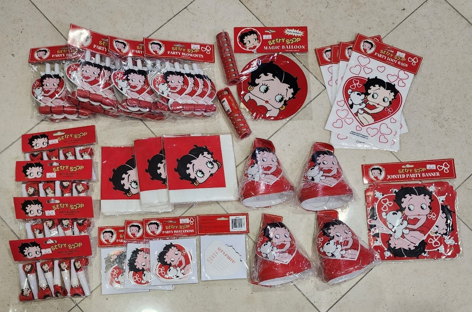 Betty Boop Party Supplies 2005 Lot of 27 Items