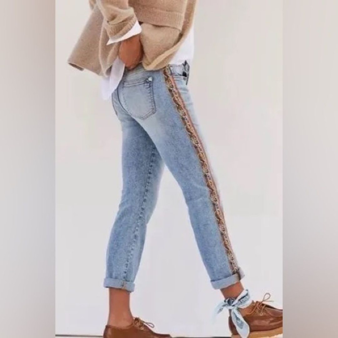 Pilcro Anthropologie Mid-Rise Camo Side Stripe Slim Boyfriend Jeans