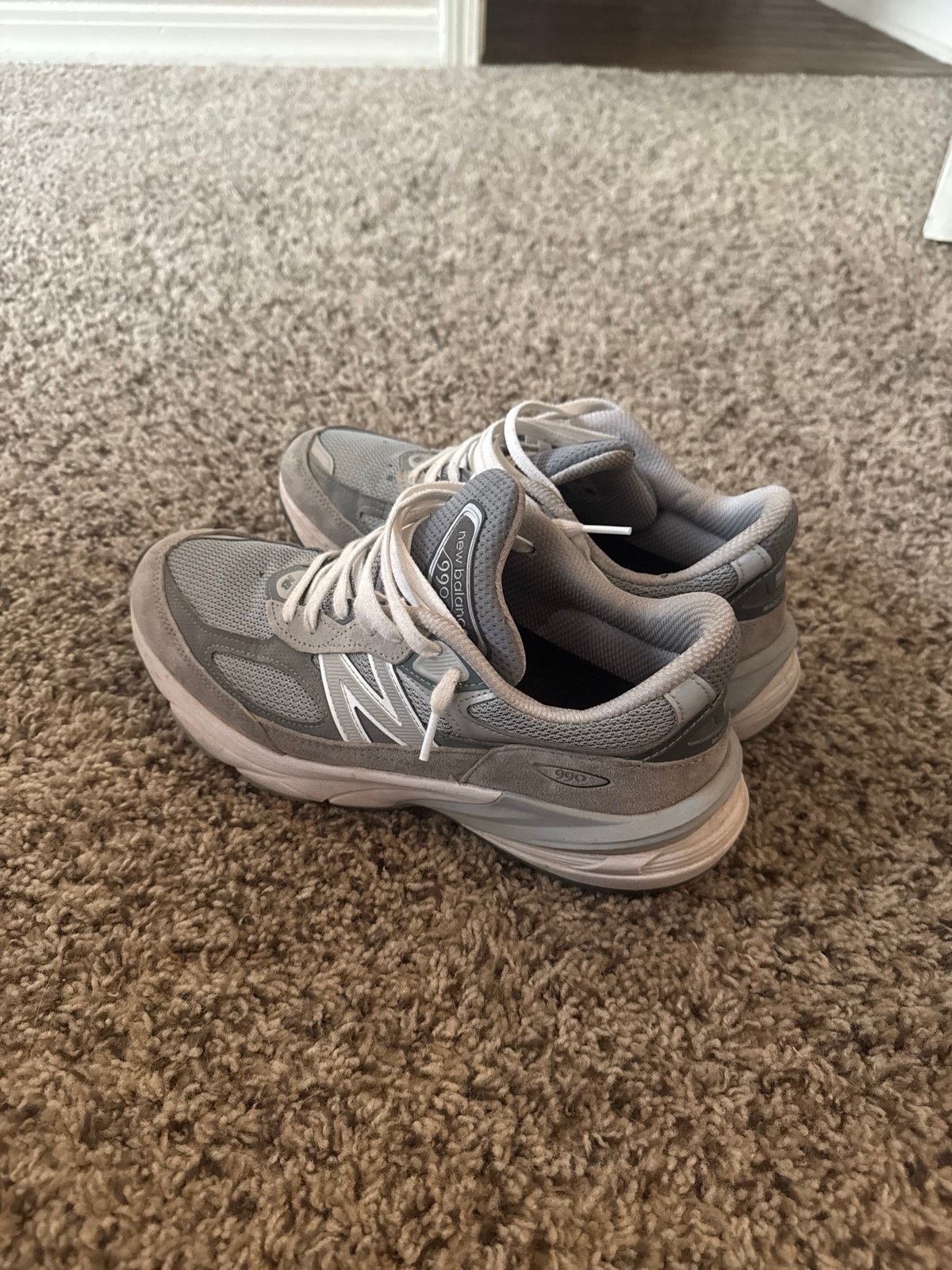 New Balance 990