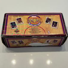 Complete inagural 500 Upper Deck NBA Basketball 91-92 Edition Card Set w/Jordan