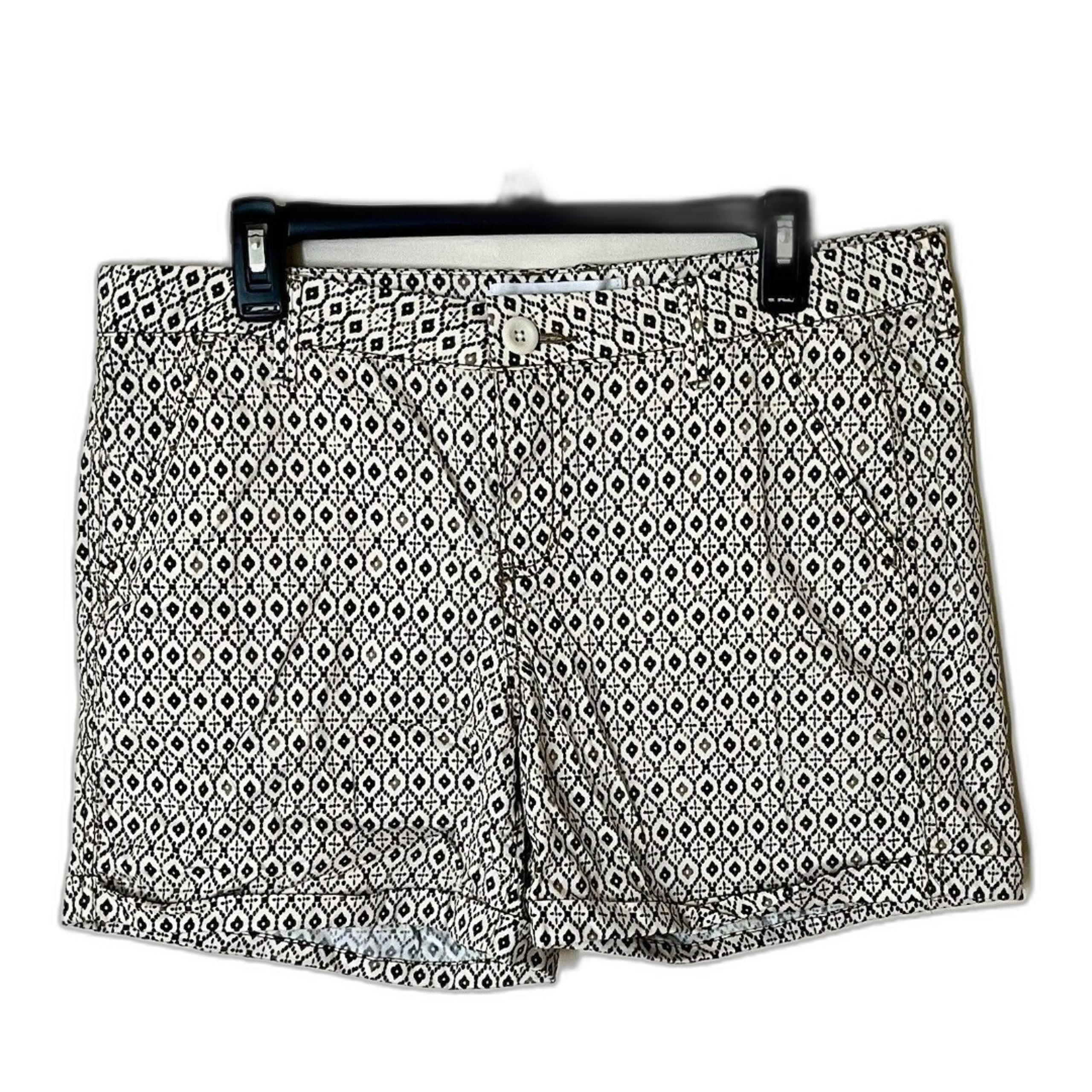 Sonoma Women's Ikat Print Flat Front Chino Shorts Beige Brown 5”  Size 12 NWOT