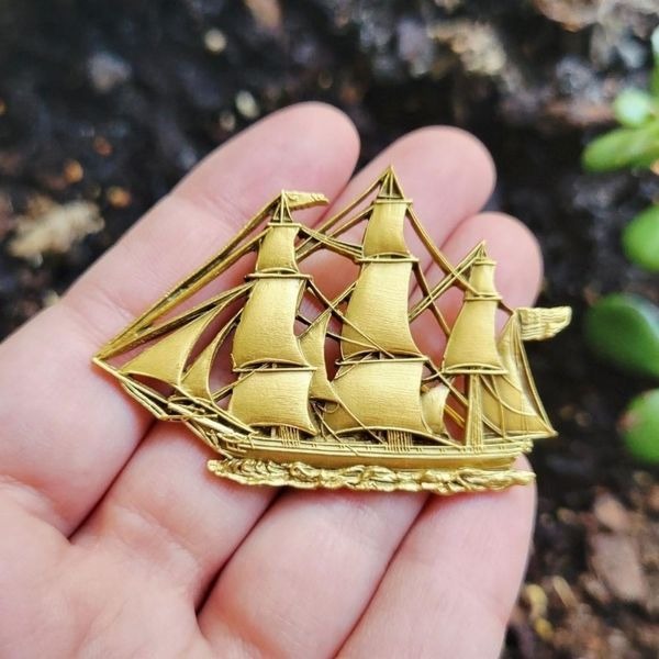 Vintage Gold Ship Boat Lapel Brooch Pin