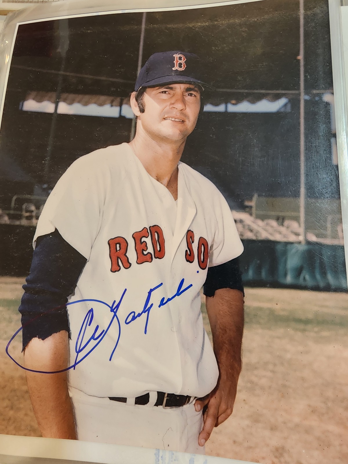 CARL YASTRZEMSKI SIGNED AUTOGRAPHED 8X10 WITH COA