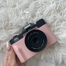 digital camera
