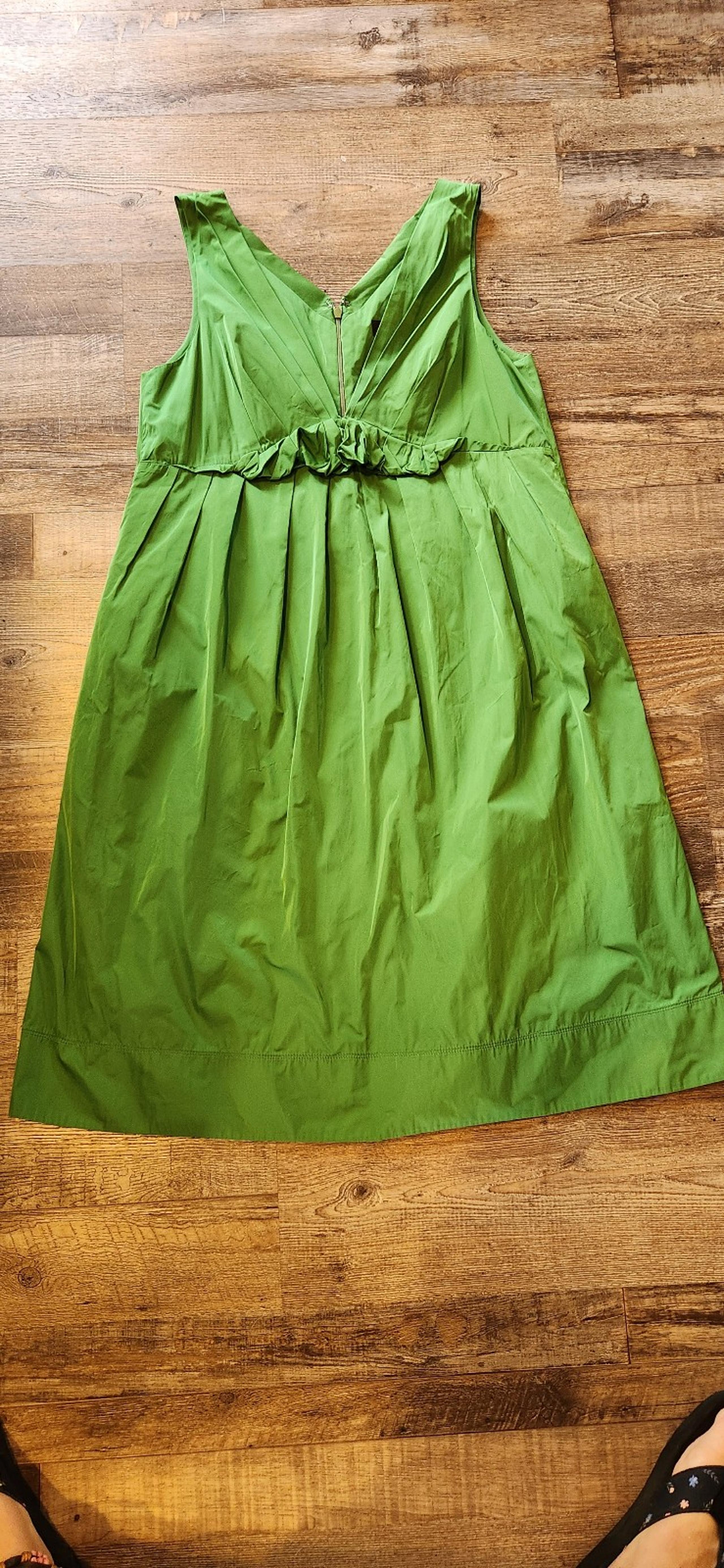 Lida Baday dress special occasion size 10 new with tags