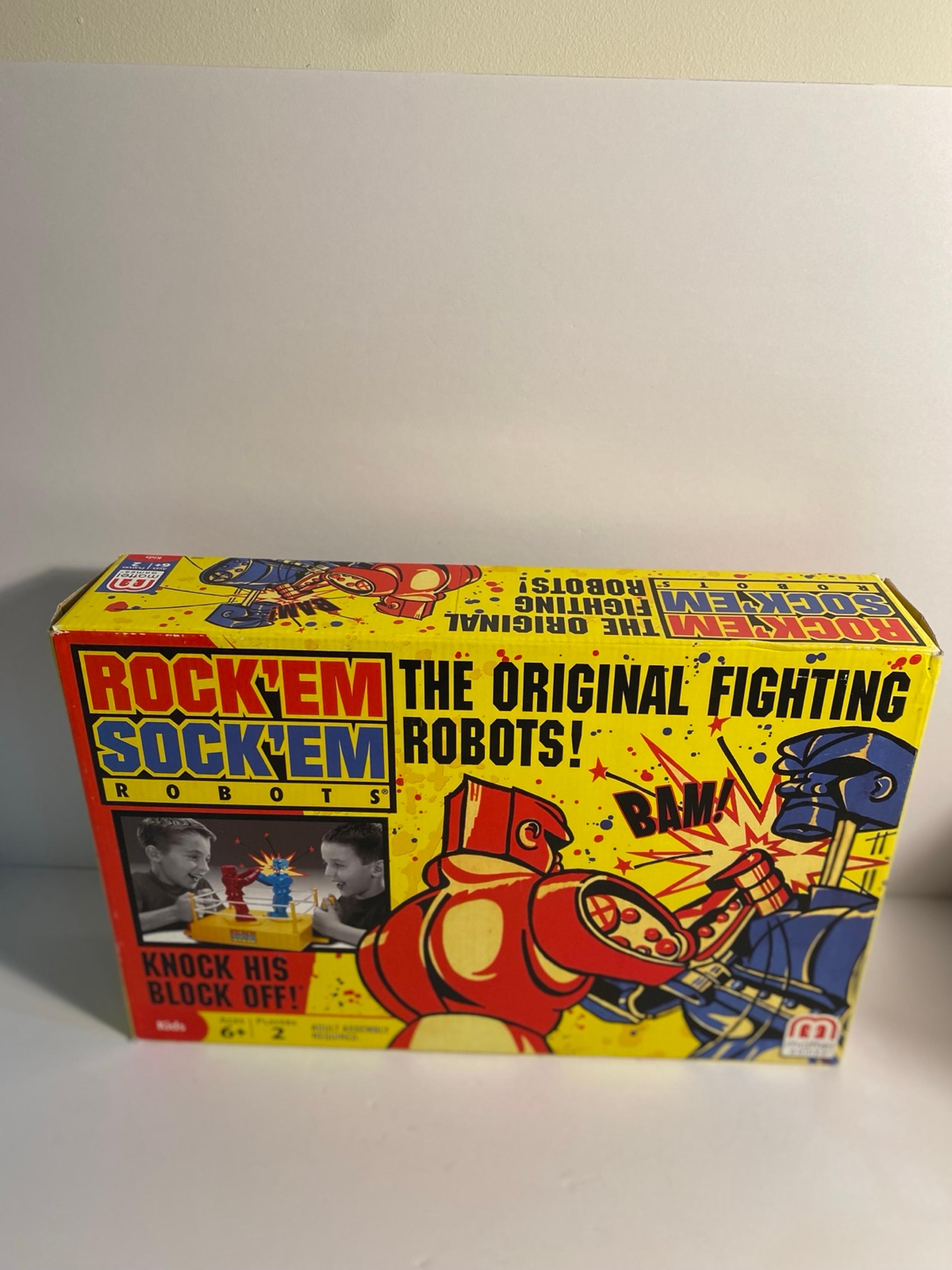 Rock em sock em robots game
