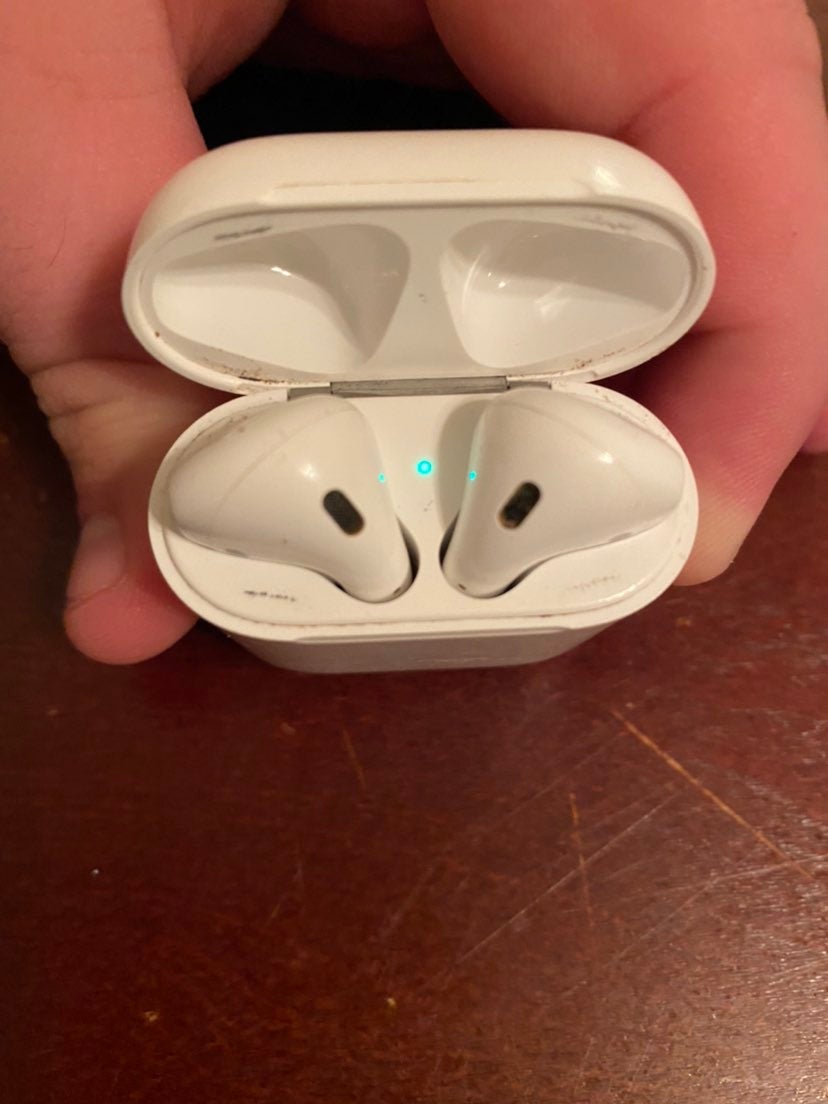 Apple airpods 2nd generation