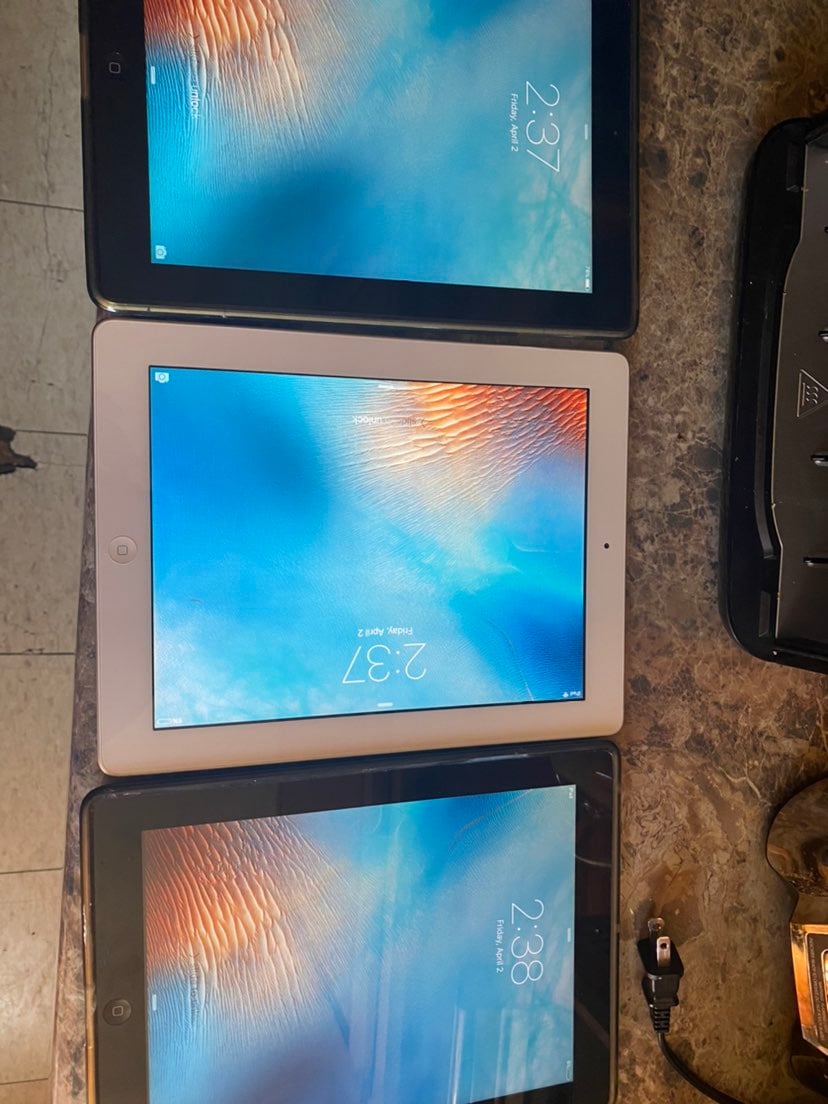 Ipad 2nd shops generation lot