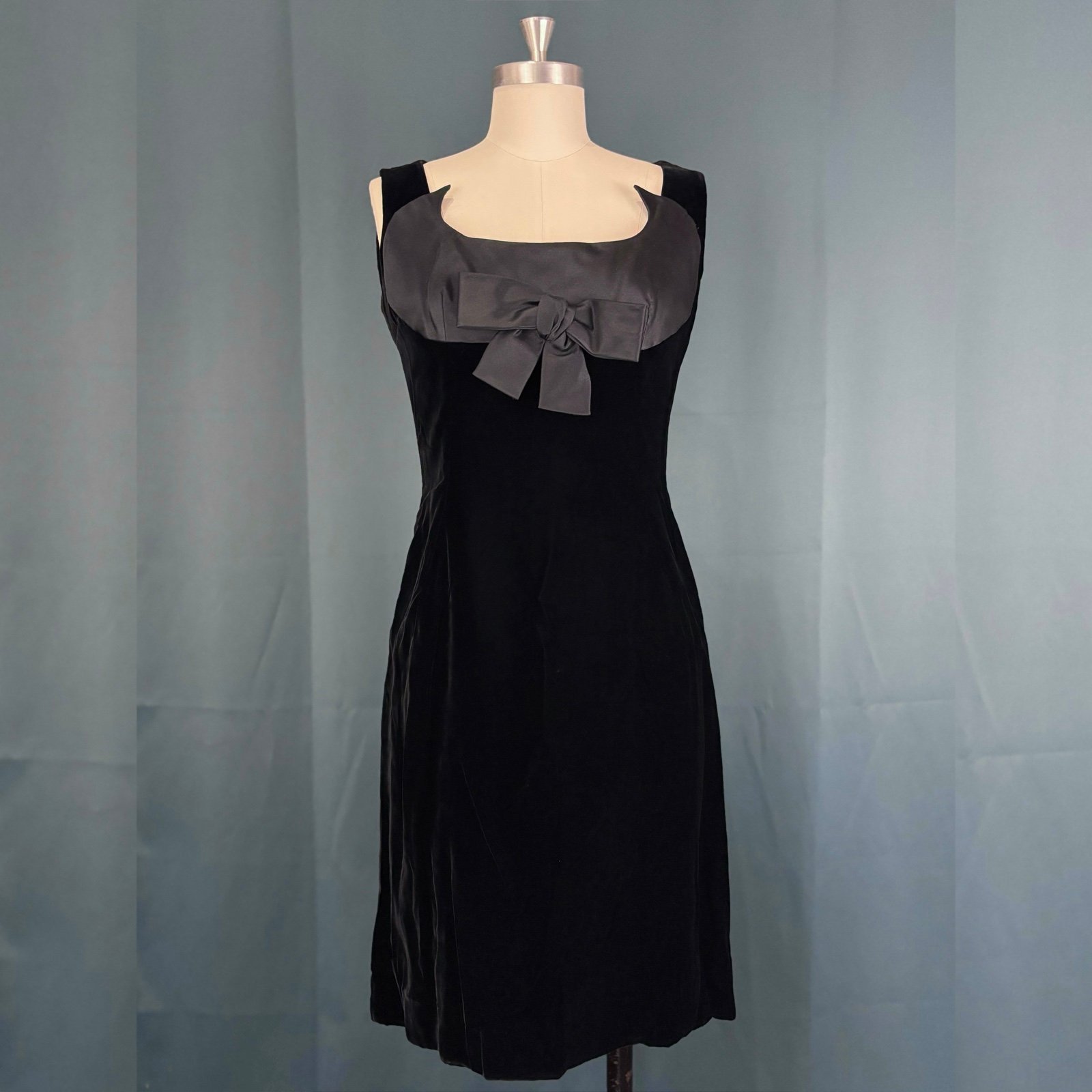 Vintage 60s Oleg Cassini Velvet Silk Taffeta Bow Front Dress