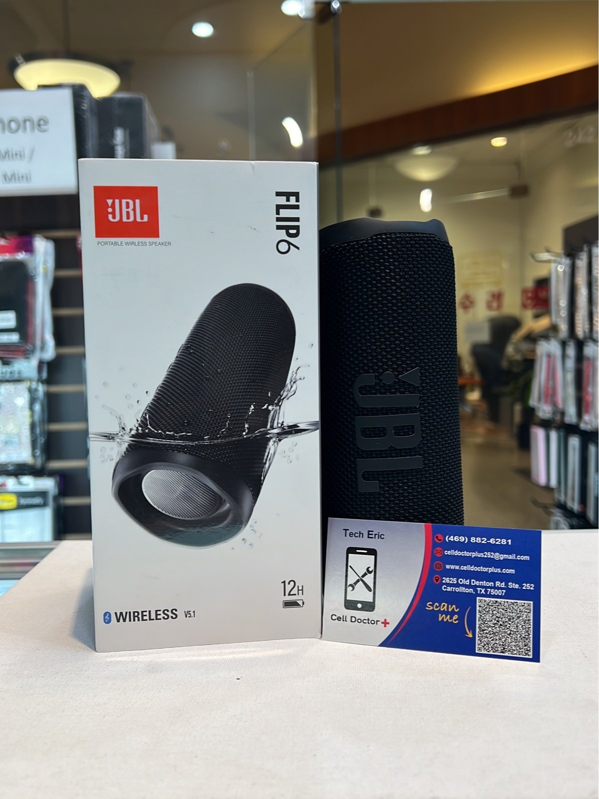 JBL Flip 6 waterproof speakers