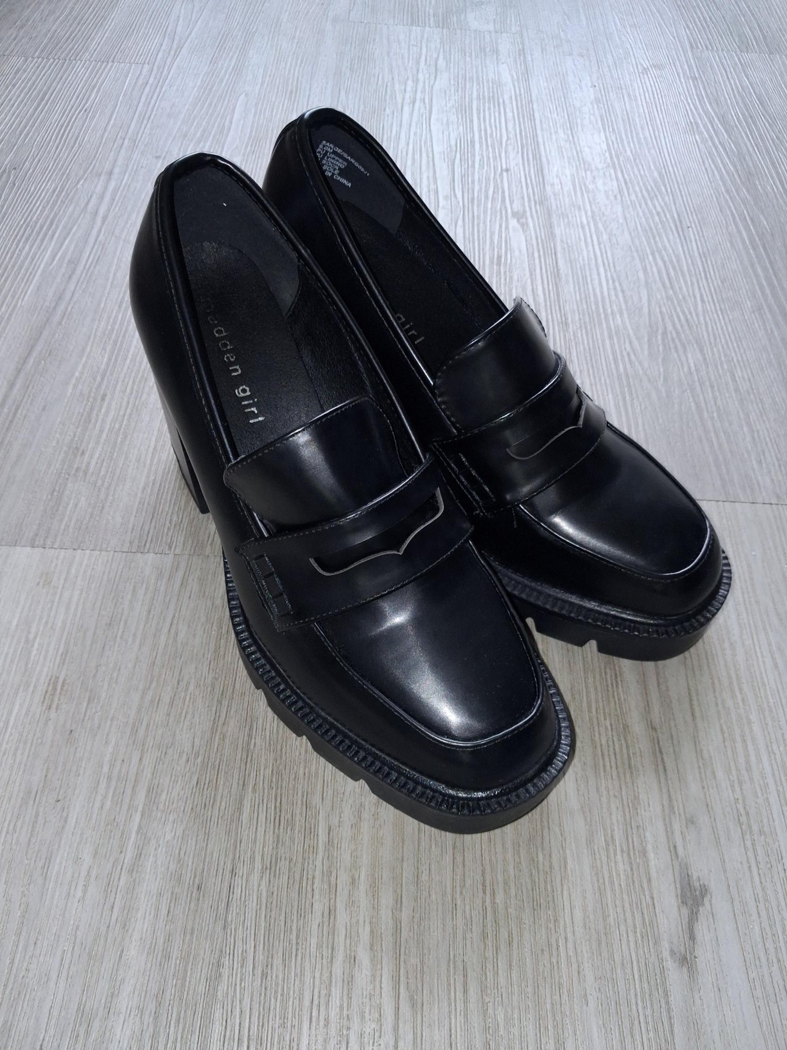 madden girl SARGE Black CHUNKY Platform Penny Loafers Womens Size 9