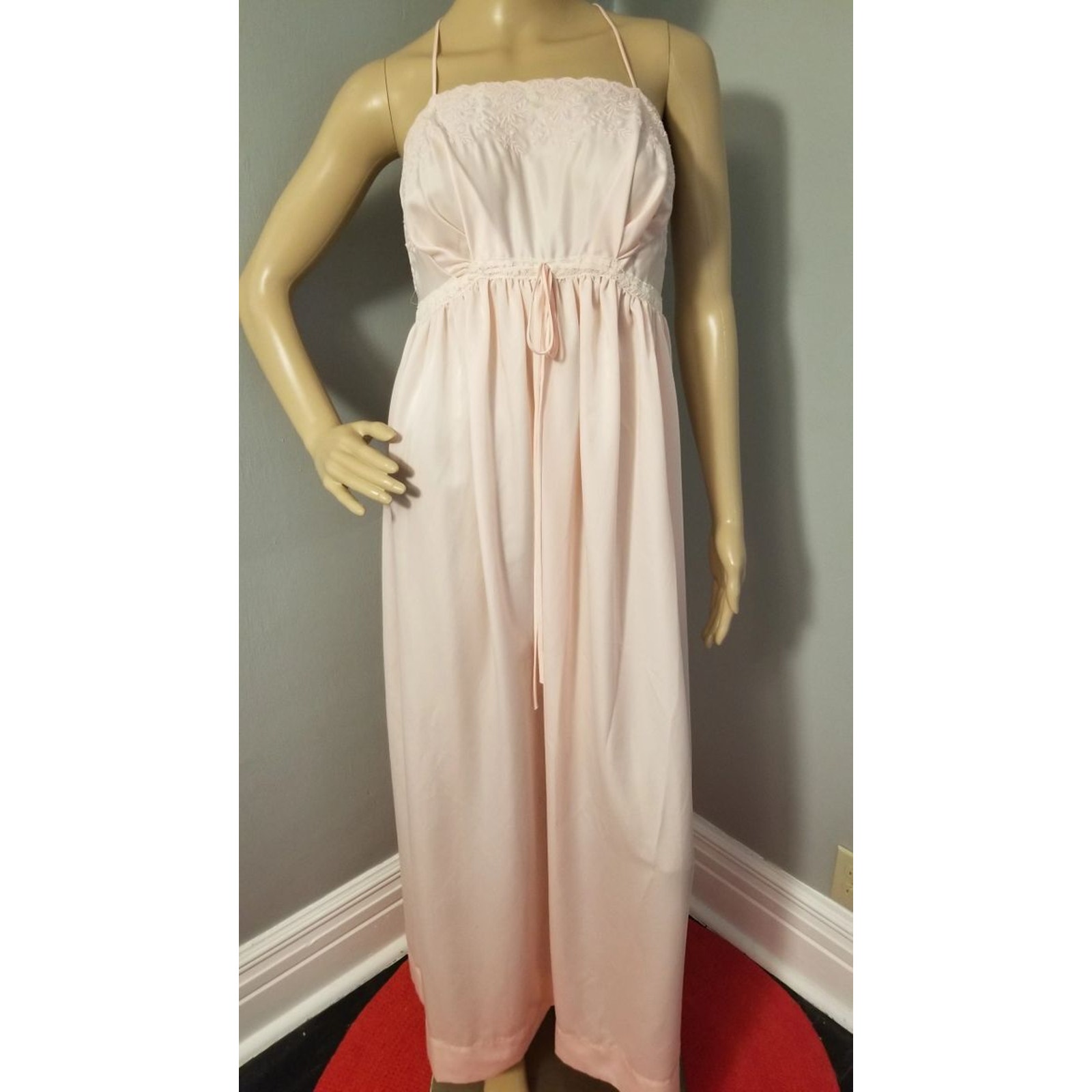 50s Vintage Iris Negligee, Spaghetti Straps & Bare Backs, in Pale Pink - M