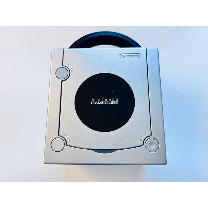 Nintendo Gamecube Console 2001. 2 Controllers. AC Adapter. AV Cables. BUNDLE.