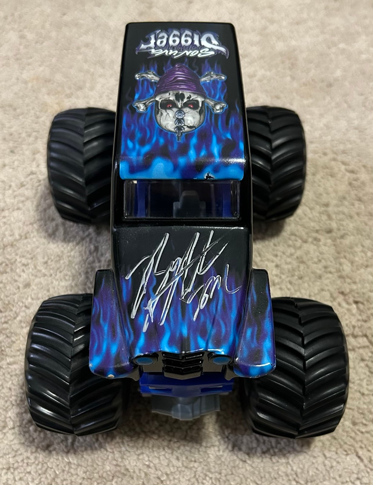 Autographed HotWheels Monster Jam 1:24 SON UVA DIGGER Die Cast- Decade of Destru