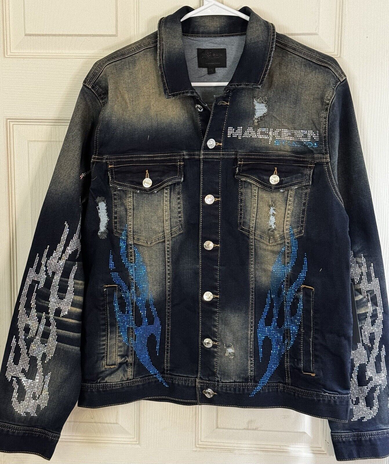 MACKEEN STUDIOS. MK300 JOHN. BLUE JEAN DISTRESSED AND STUDDED DENIM JACKET XL