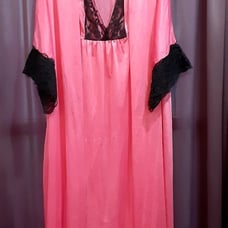 Vintage Lingerie Set, Pink with Black.Lace Nightgown & Long Cover-up, size Lg.