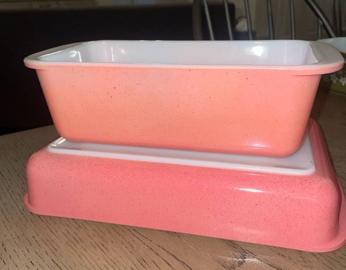 Vintage desert dawn pyrex dishes 213 231