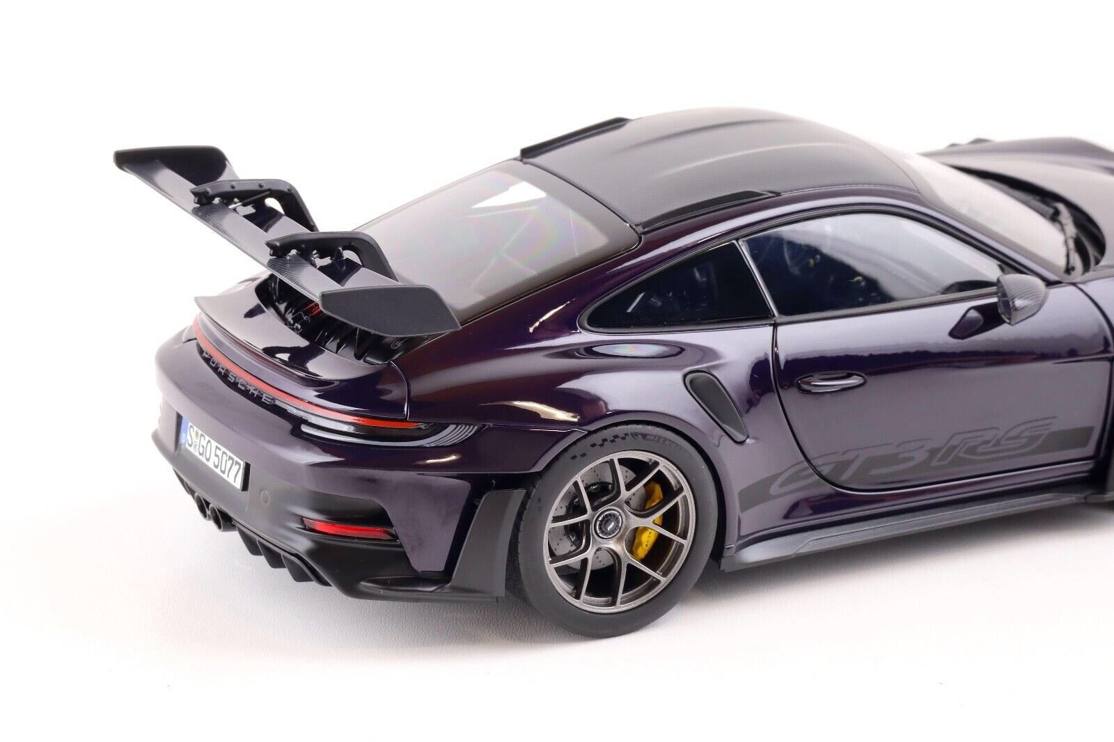 Porsche 911 (992) GT3 RS Weissach Package 2022 PTS viola Porsche 911 (992) GT3 RS Weissach Package 2022 PTS viola