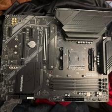MSI Mag B550 Tomahawk Max WiFi