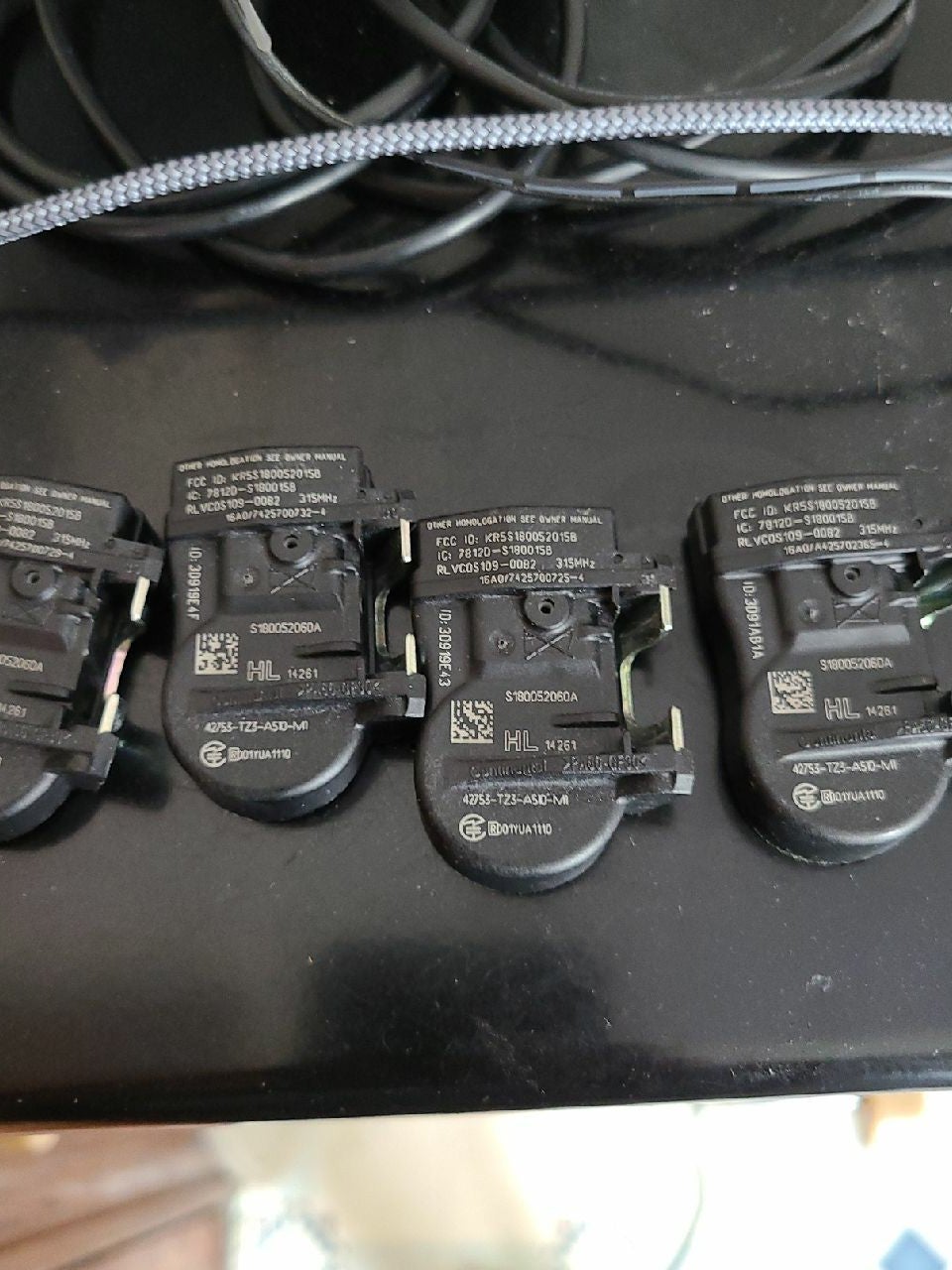 Tpms tire sensors