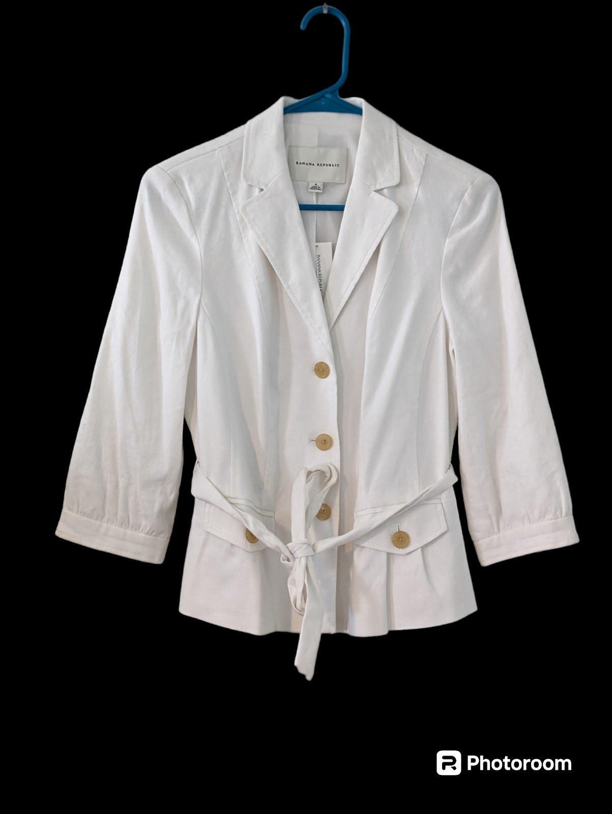 NWOT Banana Republic linen blend three button blazer