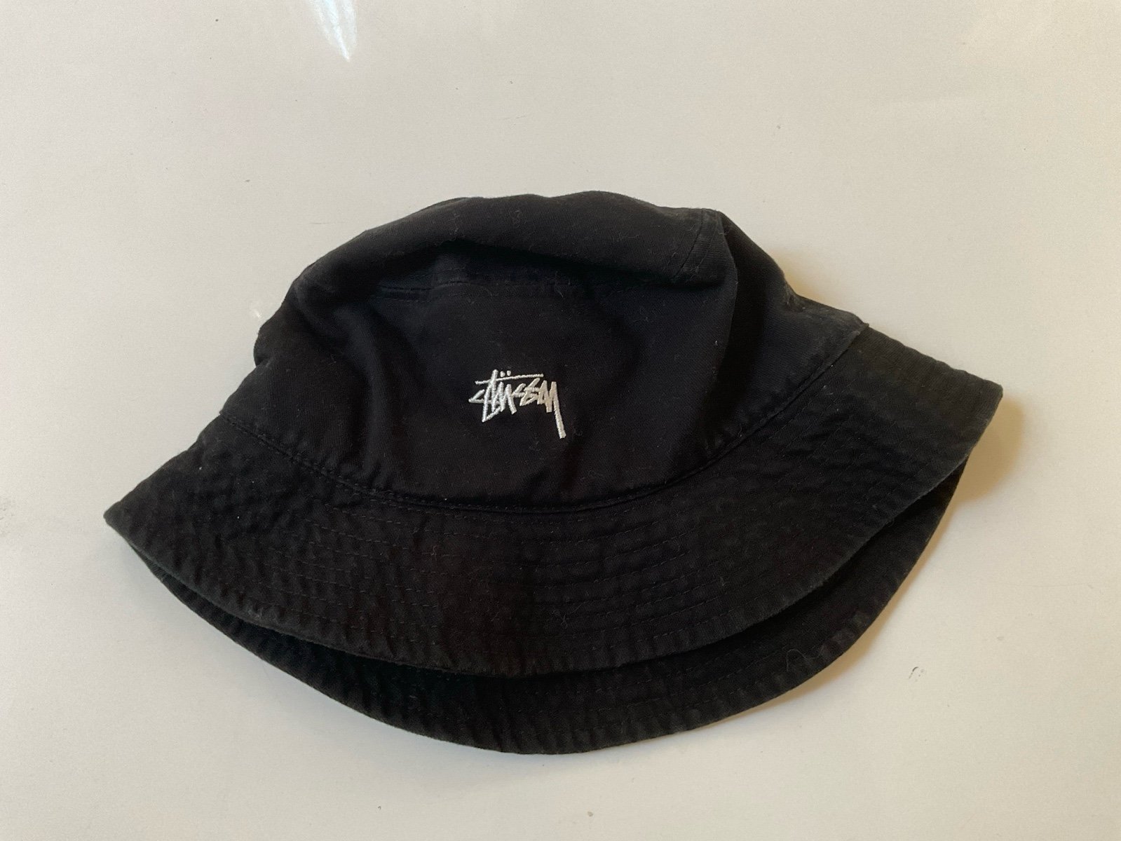stussy bucket hat black one size