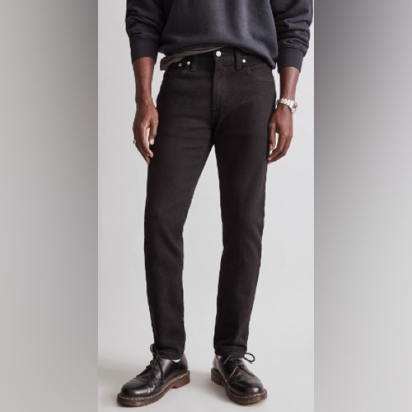 Madewell Men's Athletic Slim Jeans in Black, Size Waist 34 Length 32