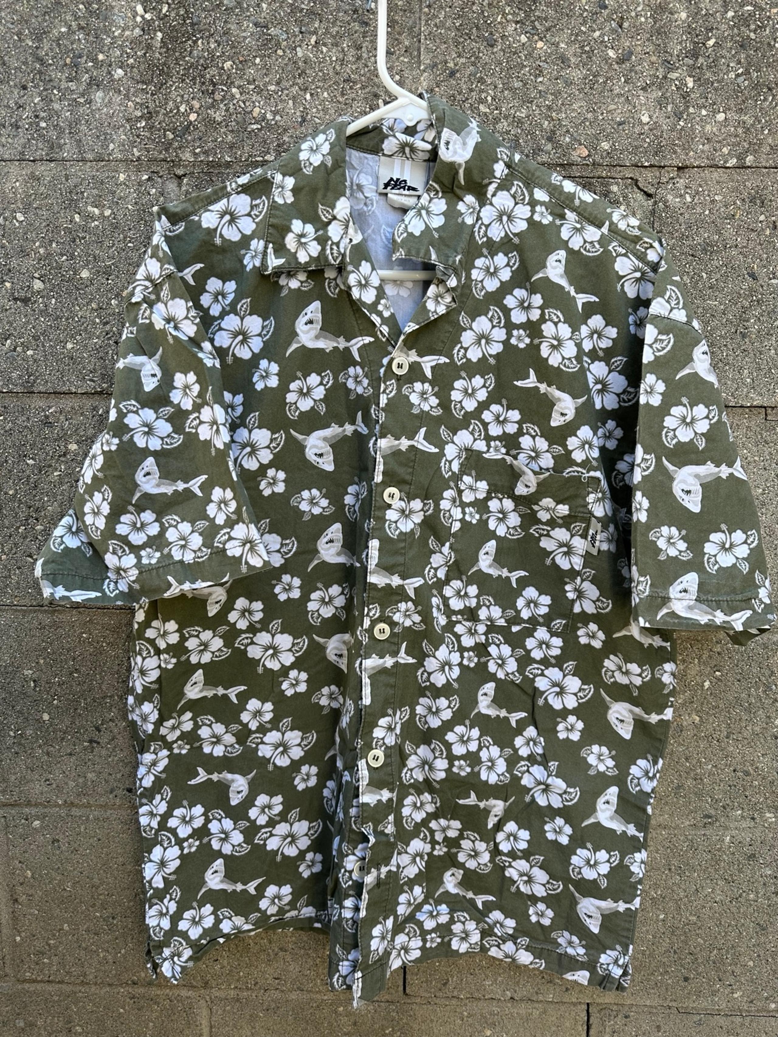 Vintage Y2K No Fear Shark Floral Hawaiian Shirt All over Print Mens M