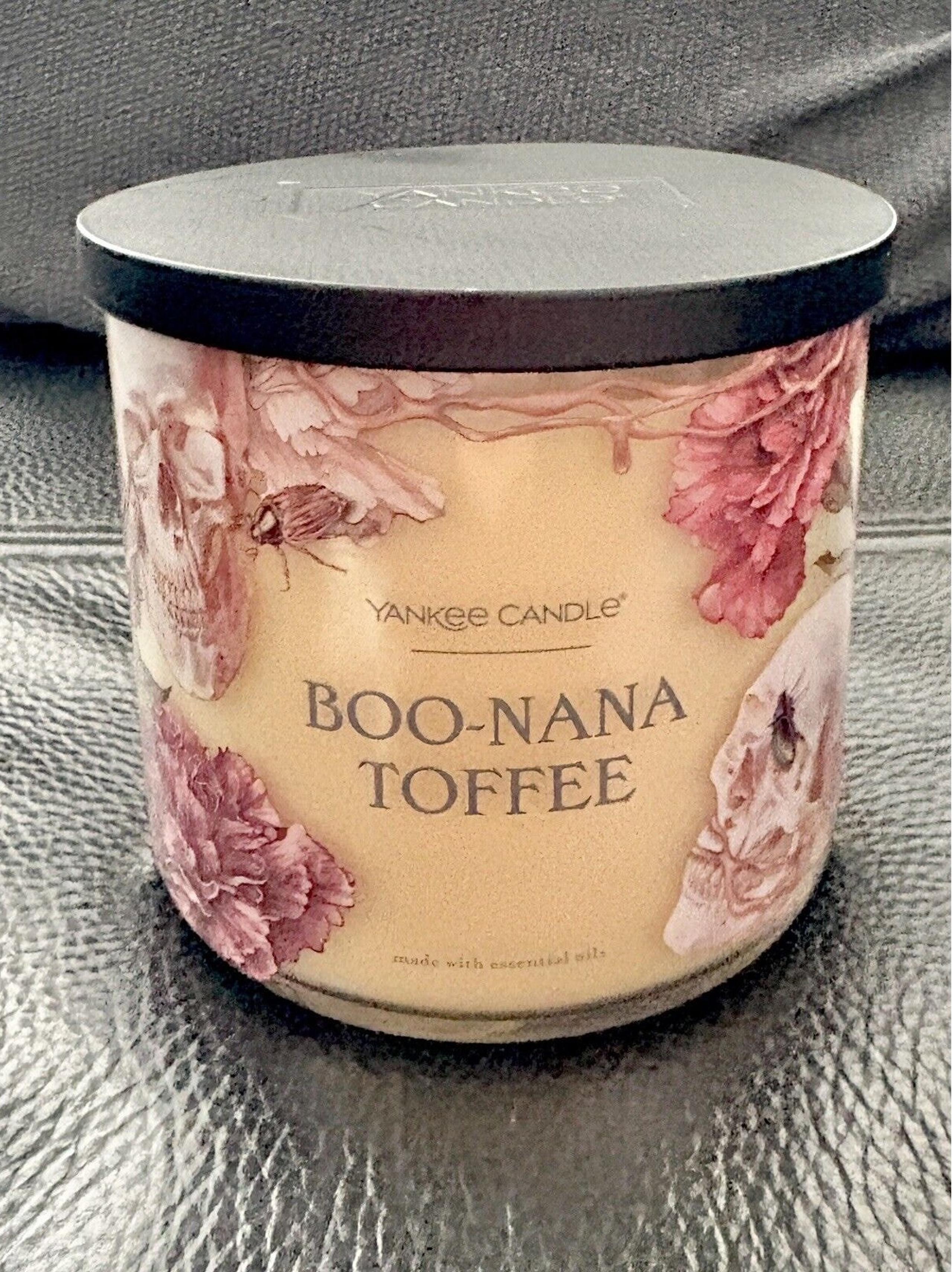 New Yankee Candle Boo-Nana Toffee 3 Wick 14.5oz Sold Out Scent Skull Halloween