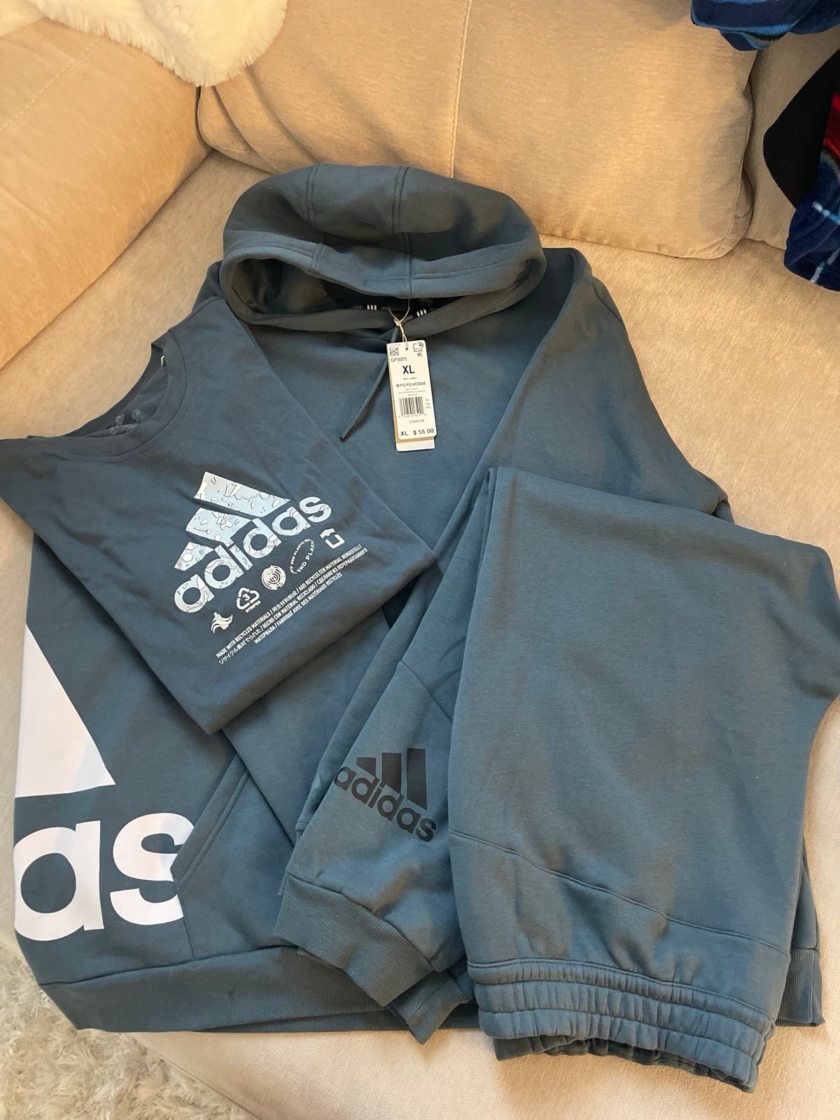 Men 3pc Adidas Jogging Outfit