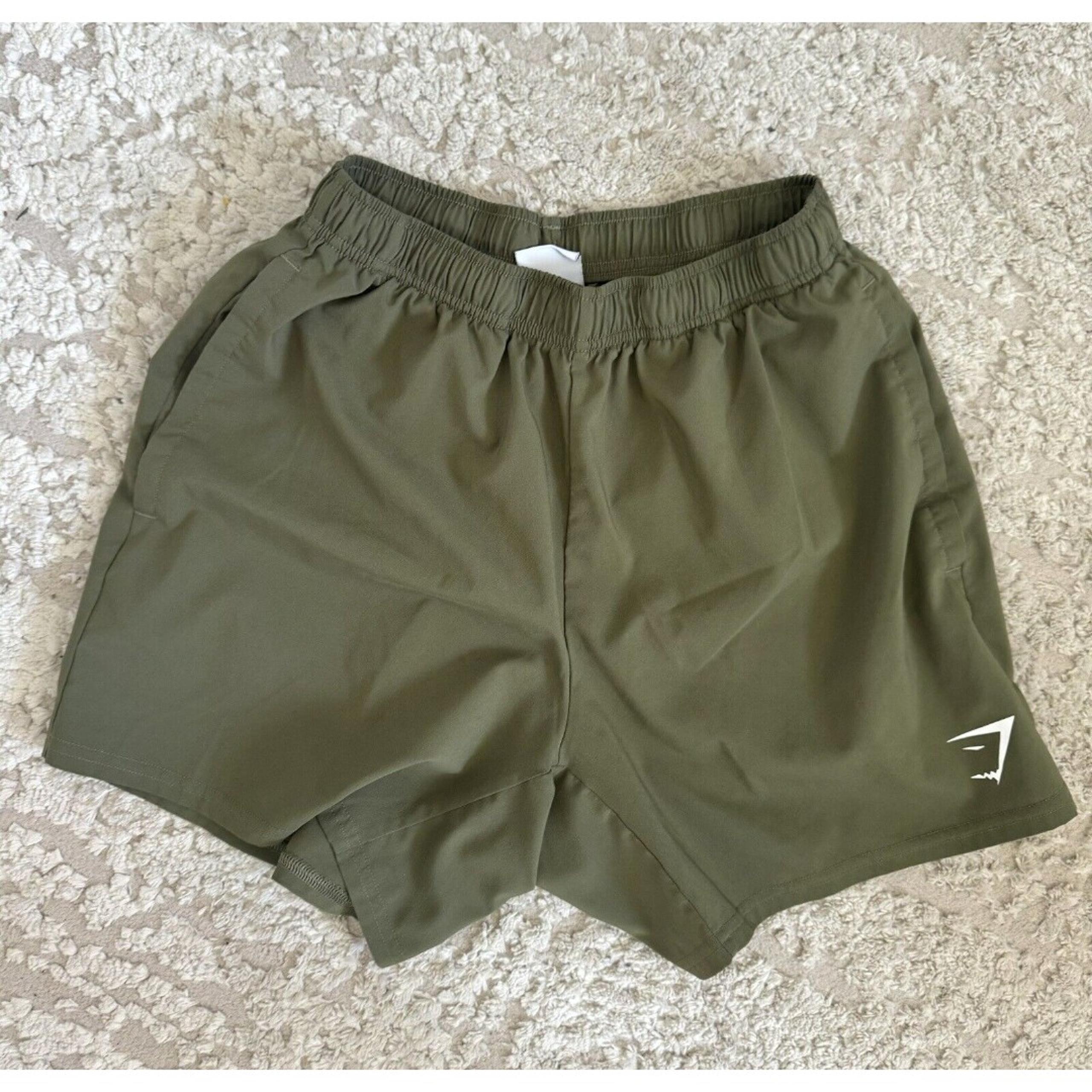 Gymshark Women’s High Waisted Woven Dusty Olive Green Small Pocked Shorts