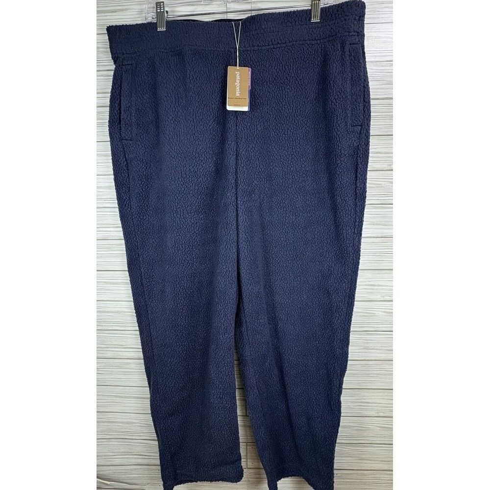 NWT Patagonia Women's Shearling Fleece Crops Navy Pants Sweatpants Size XL
