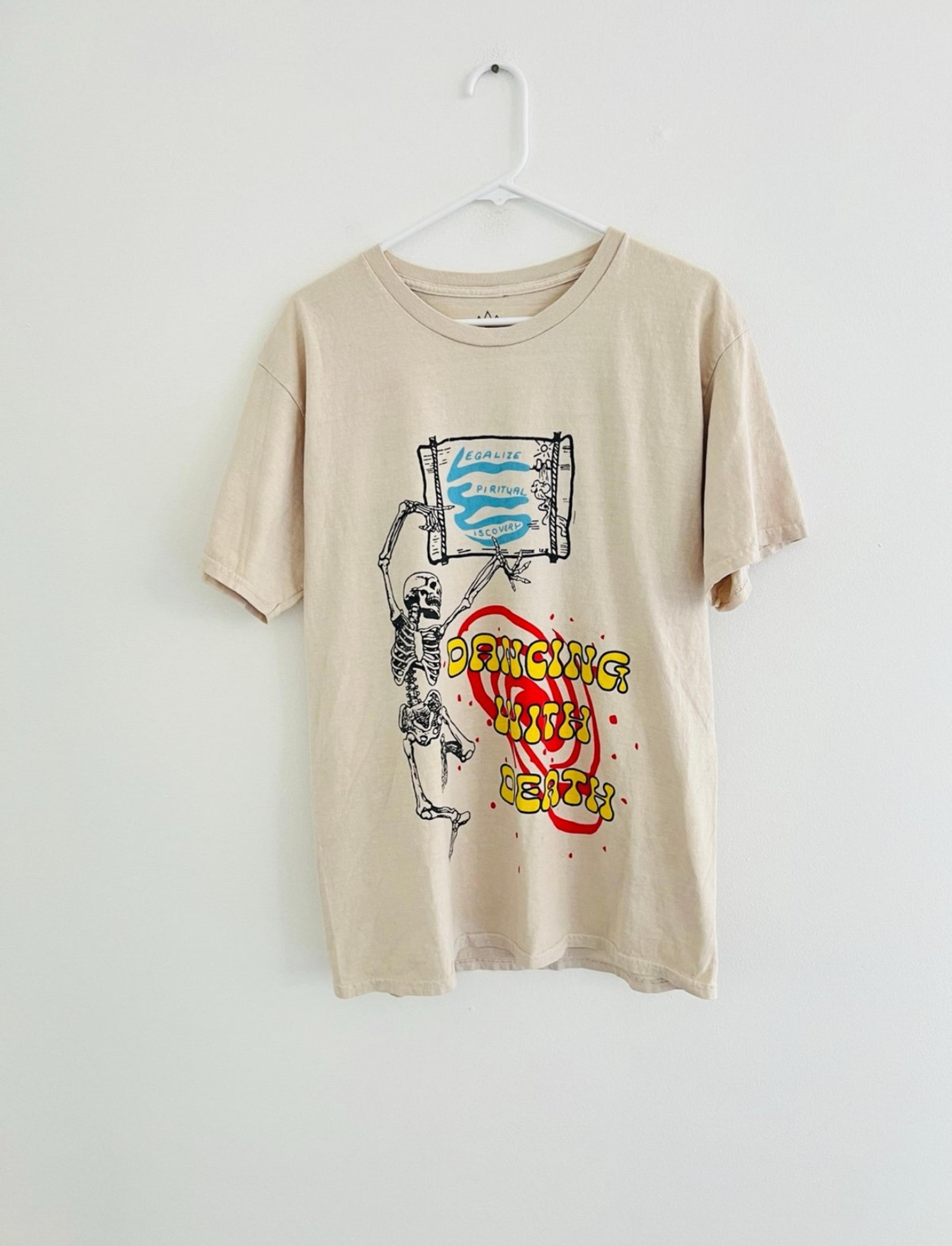 Altru Dancing Tee Large