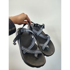 Chaco Z2 blue strappy sandals 10