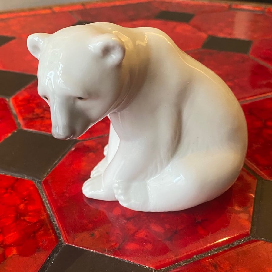 Lladro Polar Bear