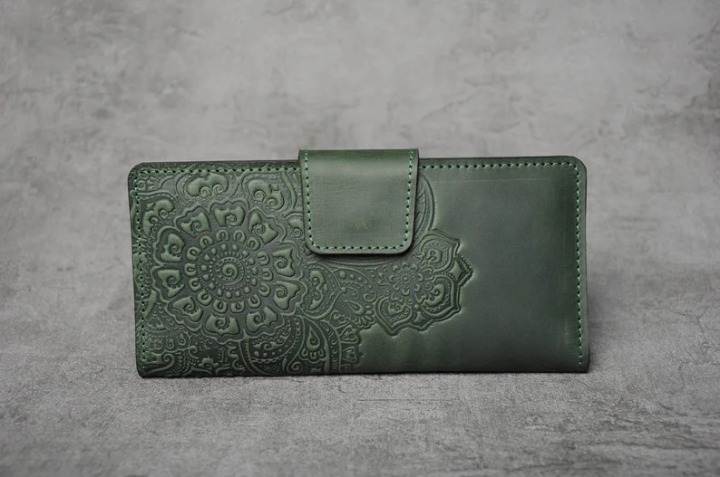 Long wallet for women