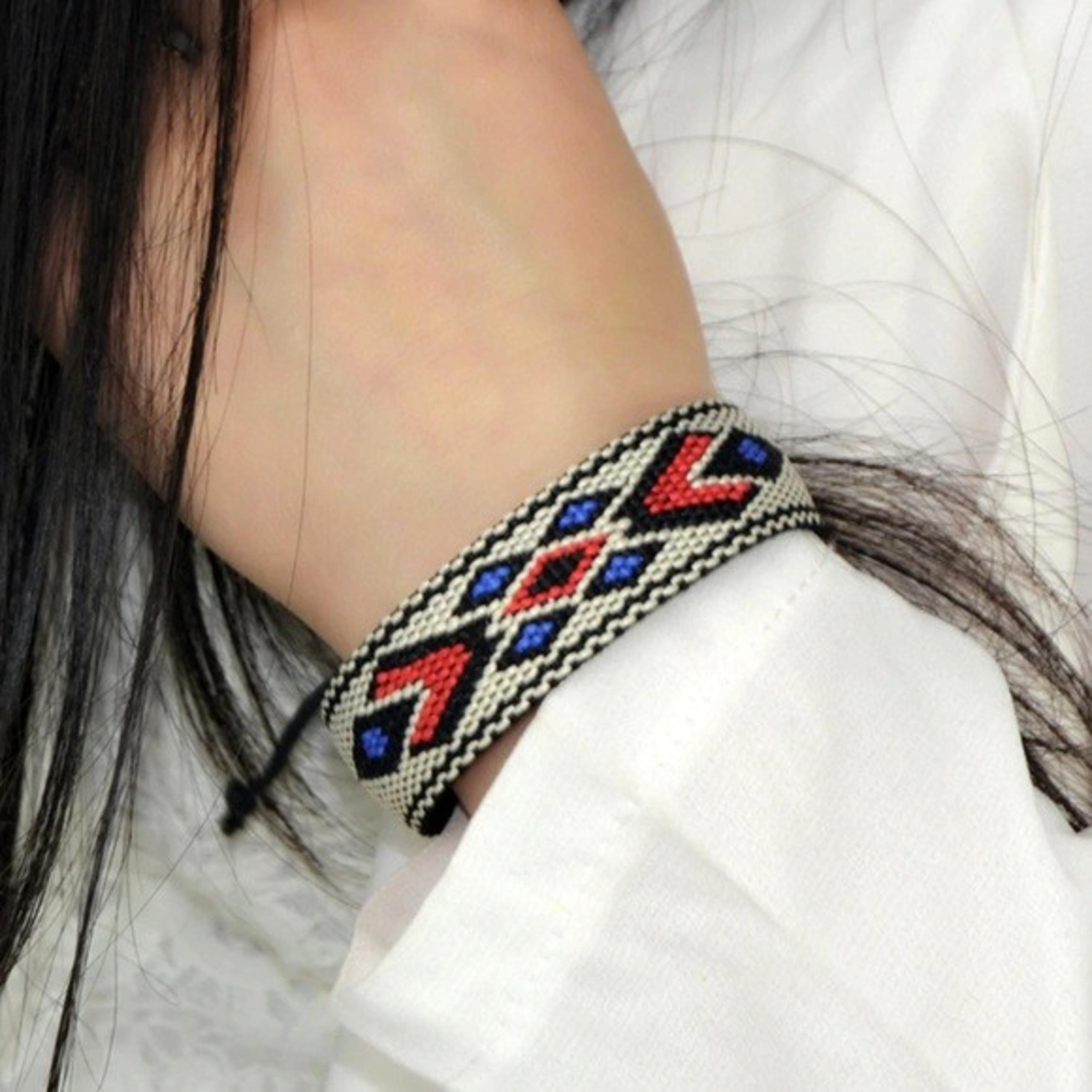 NWT Women’s Bohemian Bracelet